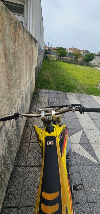 Suzuki Rm85 a trabalhar