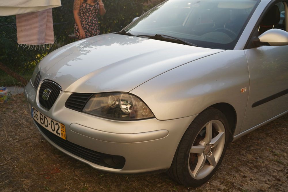 SEAT Córdoba 1.4 TDI 80cv – 2006 – Económico