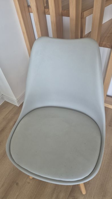 Krzesla do salonu