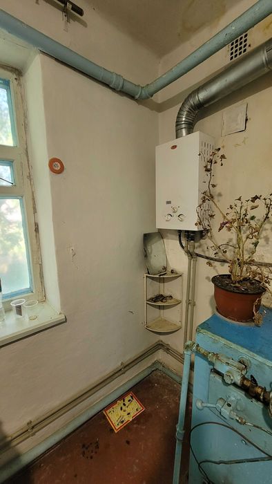 Продам будинок , район вулиці Центральна.