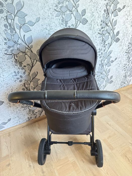 Продаю Коляску Carrello Epica бу