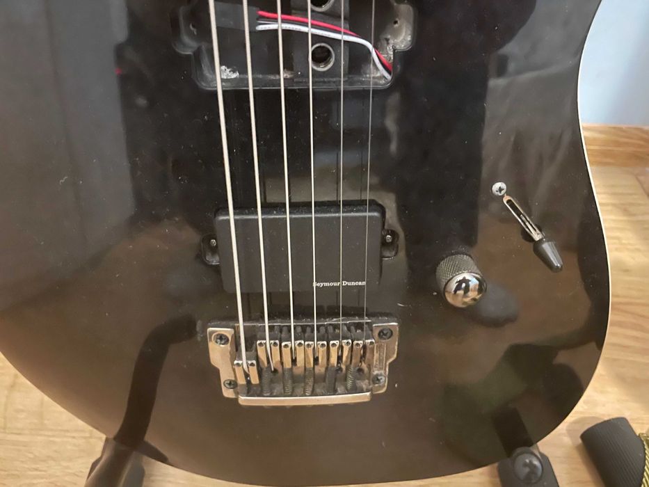 Ibanez gitara  RGIB21 BK