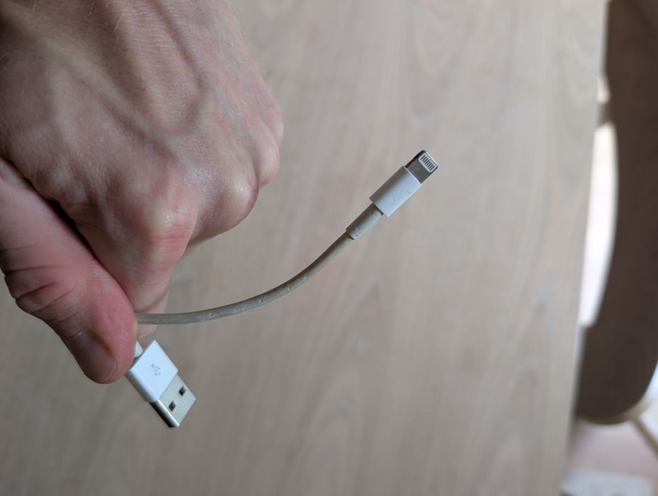 Older iphone cable
