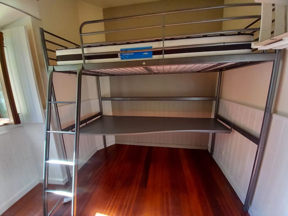 Cama( beliche) bom estado