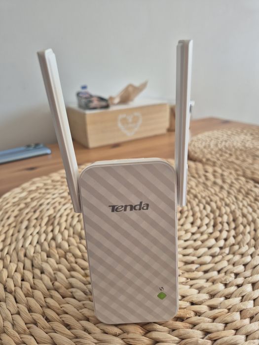 Wzmacniacz sygnału Tenda N300