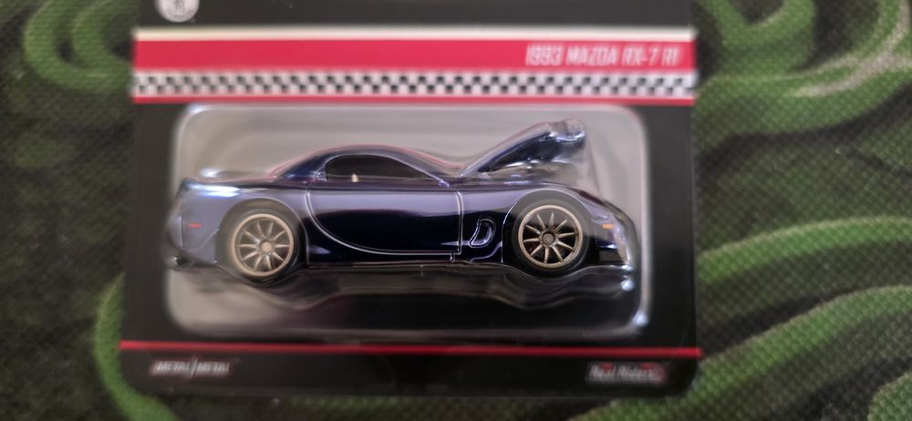 Hot wheels rlc Mazda RX-7 r1 1993 Dąbrowa Chotomowska • OLX.pl