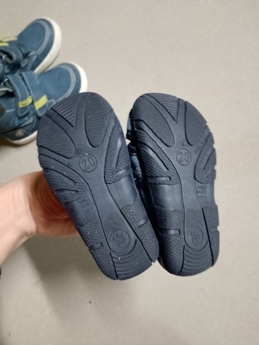 Buciki dla chłopca 20 oraz 22