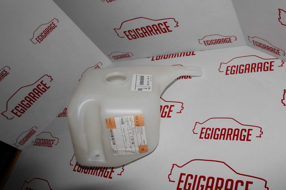 Depósito Água dos Esguichos, BMW E30 - Novo