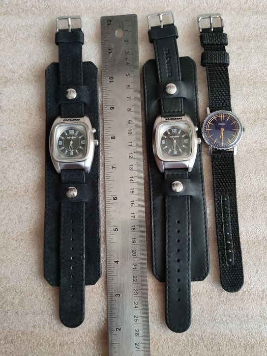 Часы Nixon Rocker