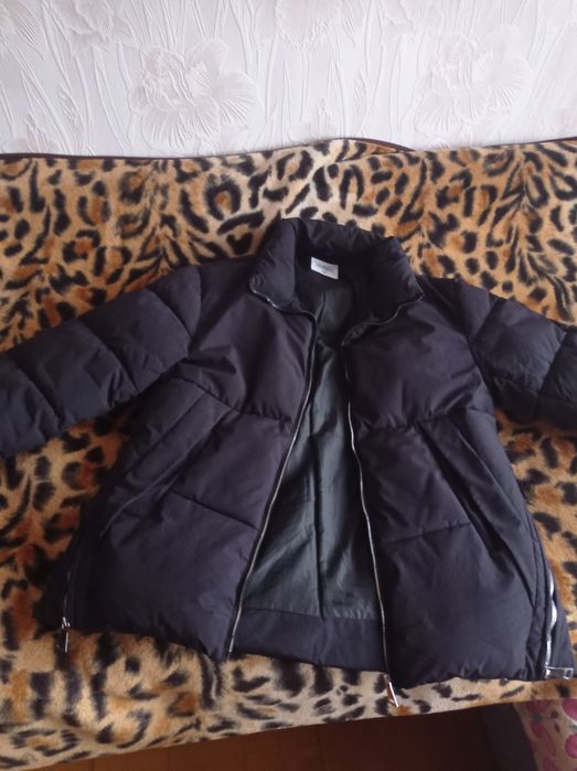 Зимова тепла куртка