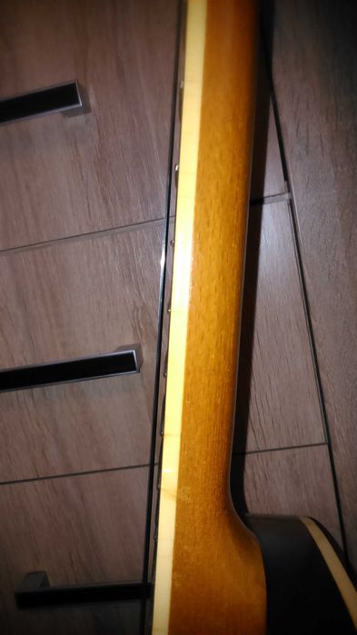 Gitara Jazz Defil Antyk