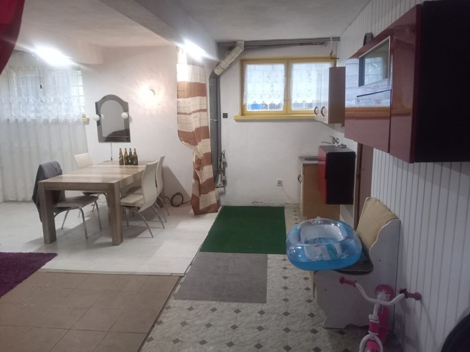 Wynajmę dom letni z możliwością zamieszkania
