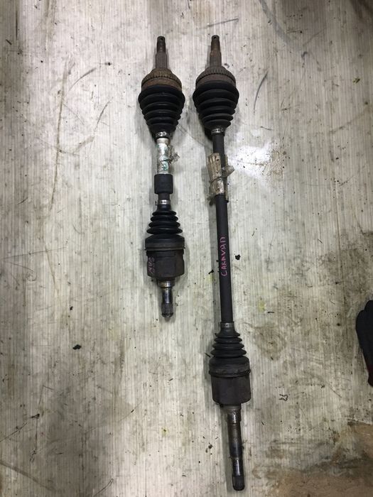 Полуось привод Dodge Chrysler Caravan Grand Voyager 3.3 3.8 ПЕРЕДНЯ.
