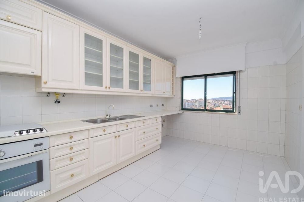 Apartamento T2 em Agualva e Mira-Sintra