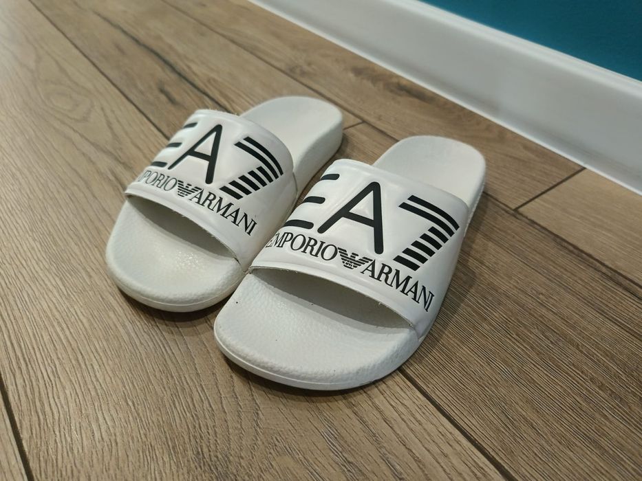 Klapki damskie r 36 biale