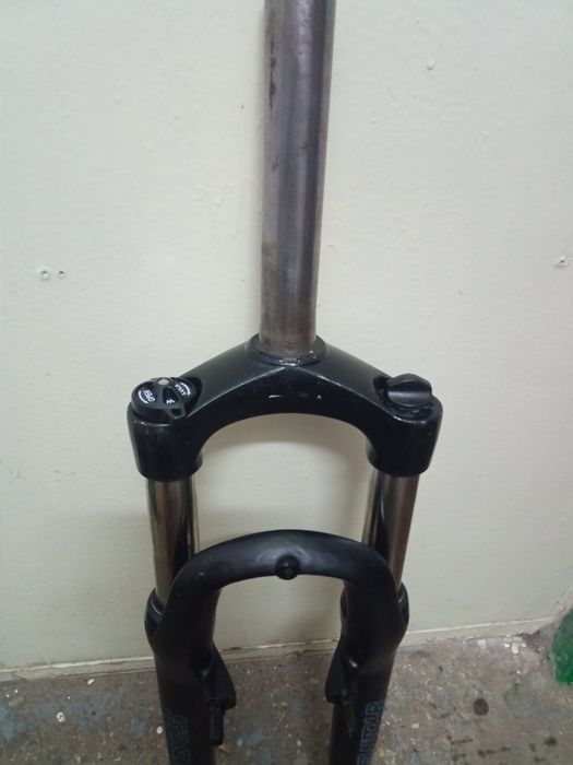 Велосипедна вилка сантур xct 26