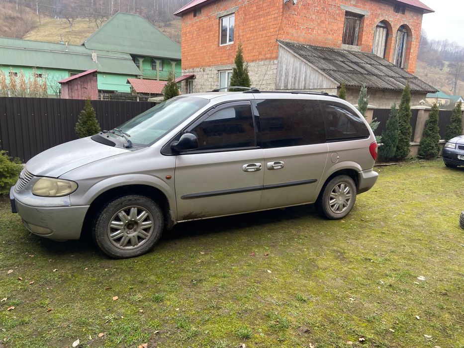 Авто Chrysler 2002 рік