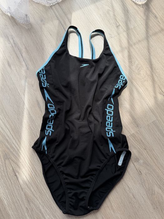 Суцільний купальник Speedo, розмір 12
