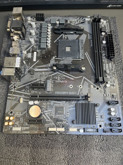 Płyta Główna AM4 GigaByte A520M S2H