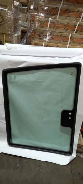 Скло кабіни трактора (Двері, лобове) Стекло ДТЗ, Кентавр, Foton Lovol