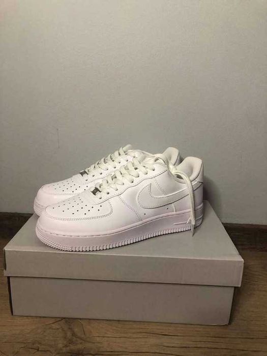Nike Air Force 1 Low '07 Biały | Bez Uszkodzeń, Streetwear 45