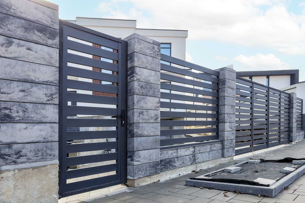 Металопрофіль, Металочерепиця, Штахетник, Блок хаус, Водостічні сис-ми