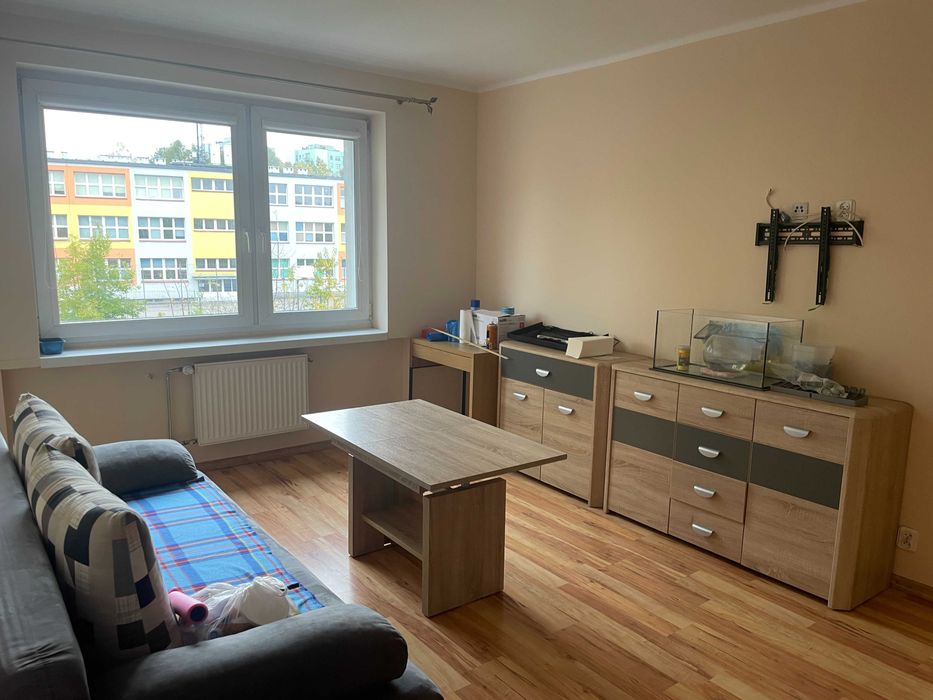 Kawalerka umeblowana z centralnym Szombierki