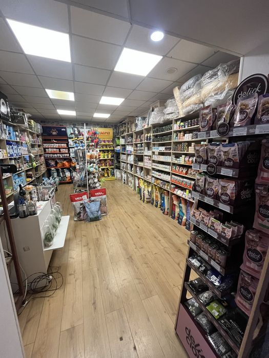 Продам зоомагазини