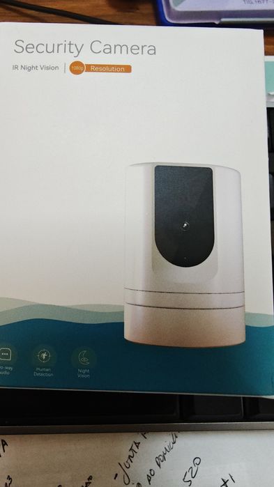 2 câmeras de vigilância