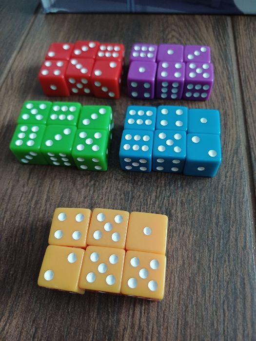 Gra w kości rodzinna Rzutem do mety Trefl Joker Line kompletna