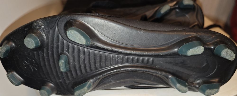 Buty Piłkarskie Dziecięce Nike Phantom GX II