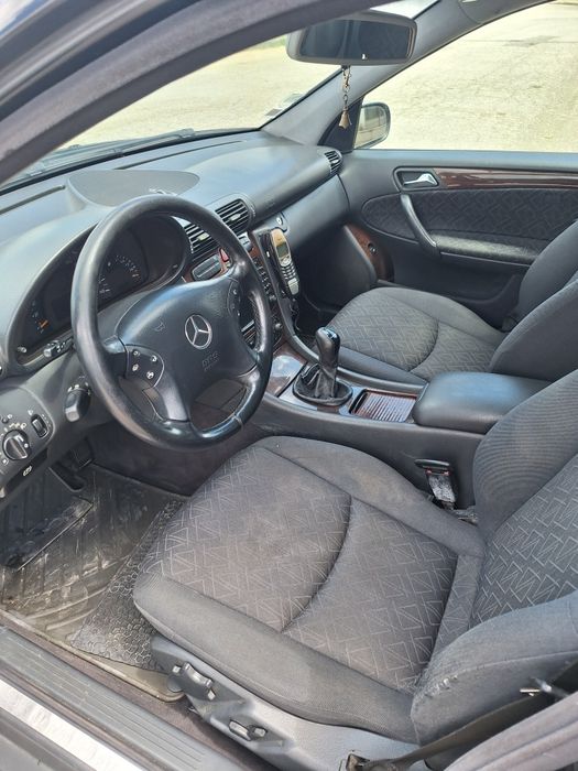 Mercedes bens c 220