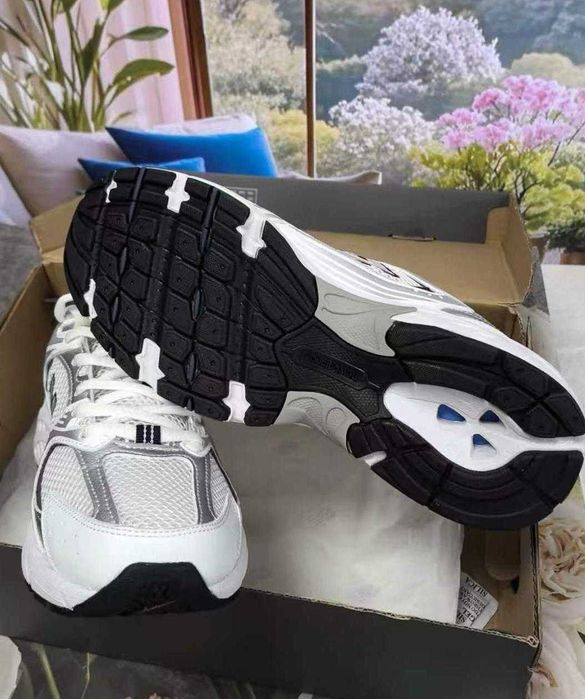SNEAKERSY Damskie białe