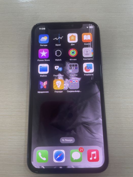 iphone xs-10 в хорошому стані гб 256 акум 100%