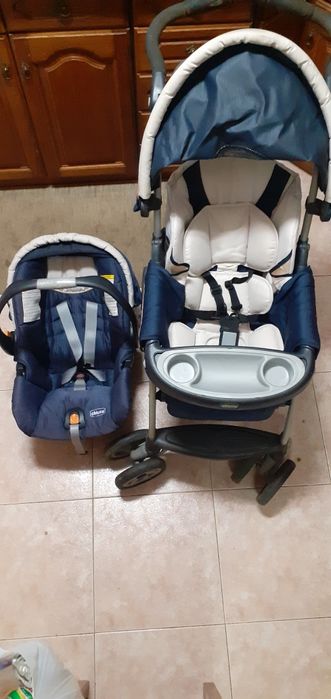 Carrinho de bebé Chico