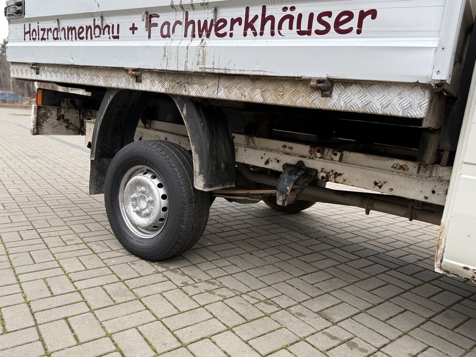 Volkswagen LT32 2.5TDi 109KM_Doka_Skrzynia_Brygada_7 osób_FV23%