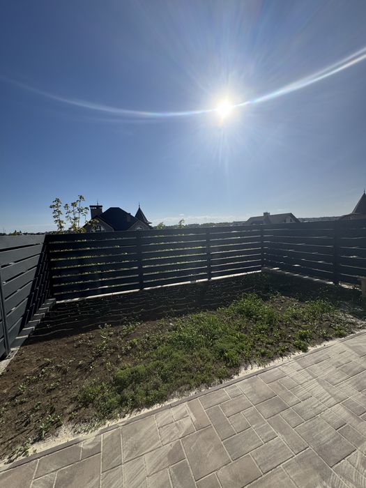 Продаж таун хауса  вул. Спортивна!