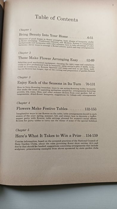 Livro vintage Flower Arranging USA de 1957
