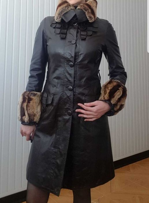 Продам кожанное пальто