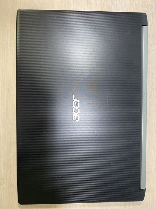 Корпуси до ноутів б/у