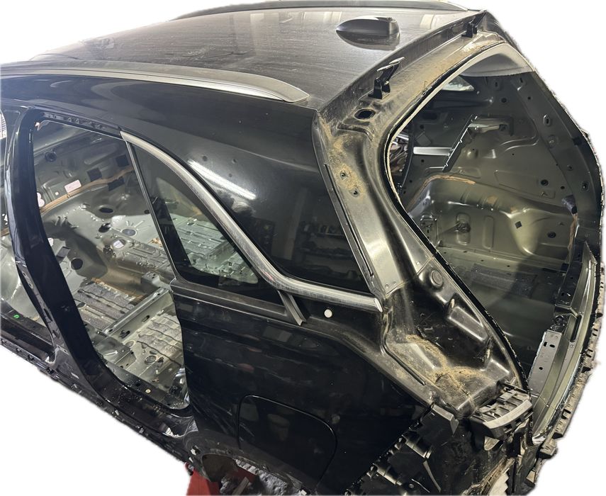 Opel crossland Tył z dachem blotniki wanna dach sufit kurtyny