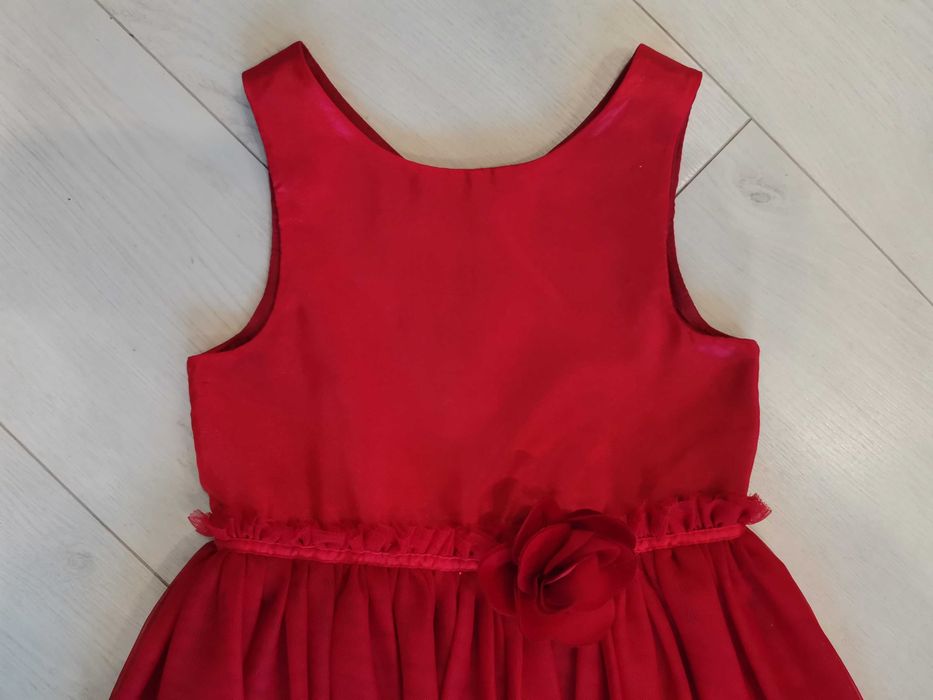 Фирм. красивое нарядное пышное красное платье НМ на 5-6-7 лет, 116 см