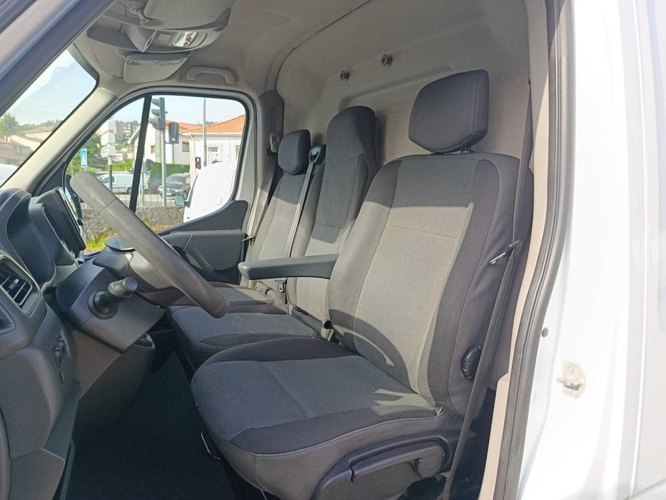 Renault Master 2.3 DCI 145cv L2H2 ***Grade Tejadilho***