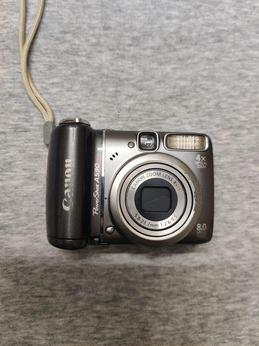 Canon PowerShot A 590 Silver Вінтажна Мильниця фотоапарат фотокамера