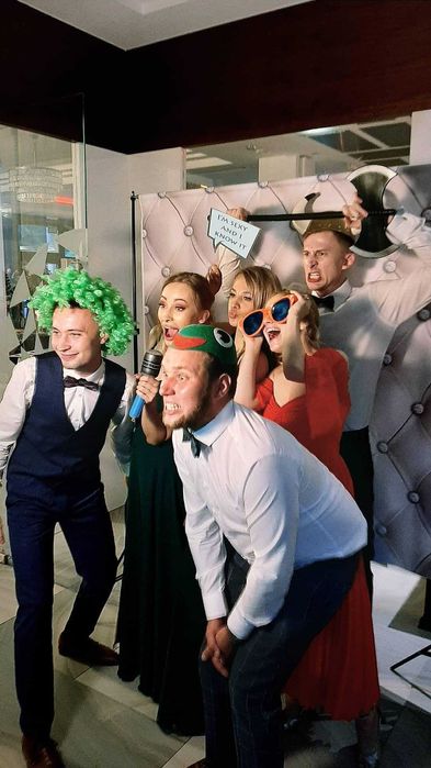 Fotobudka na wesele urodziny event fotobus fotoprzyczepa fotolustro