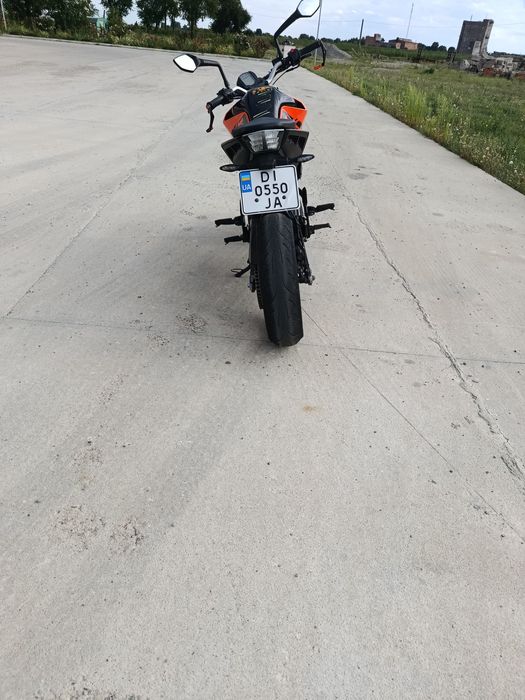 КТМ 200 DUKE ціна не сезонна,продаж срочний ,весною 3300 без торгу.