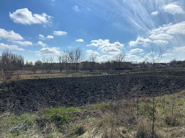 Земельна ділянка.