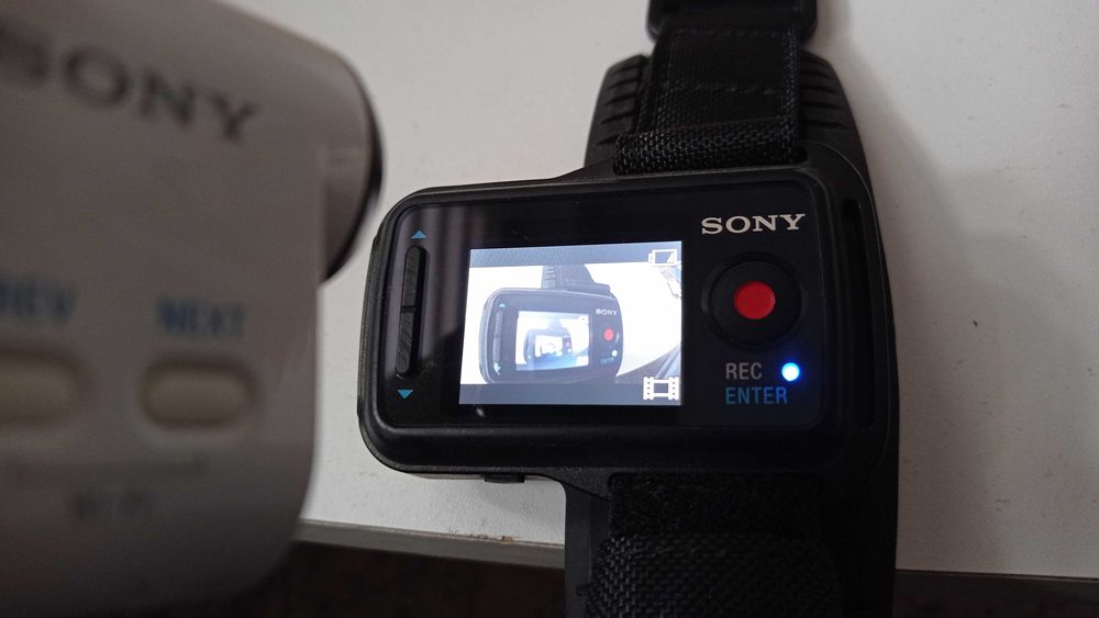 Kamera SONY hdr-as100v + akcesoria