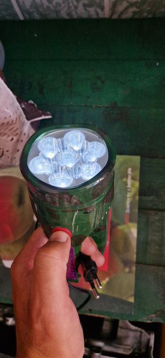 Продам фонарик світодіодний