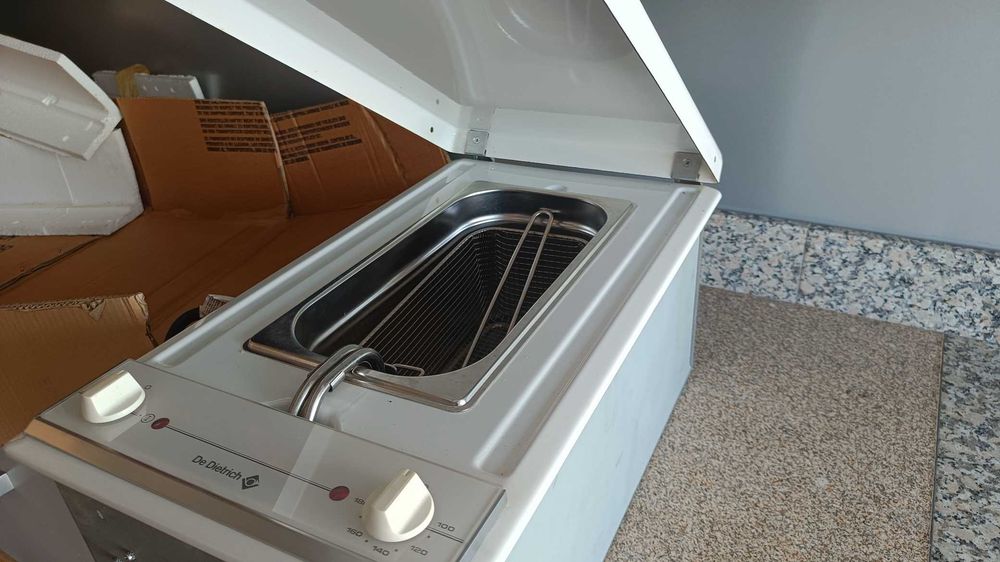 Fritadeira de encastrar DeDietrich 405TW